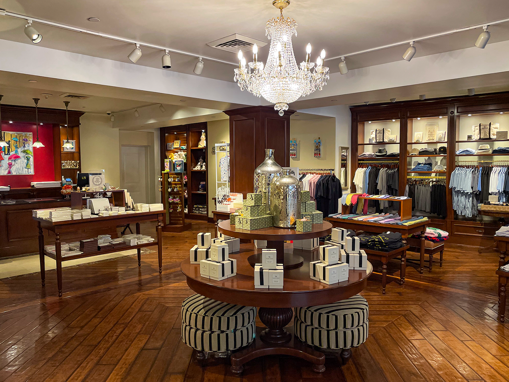 Emporium At The Roosevelt New Orleans